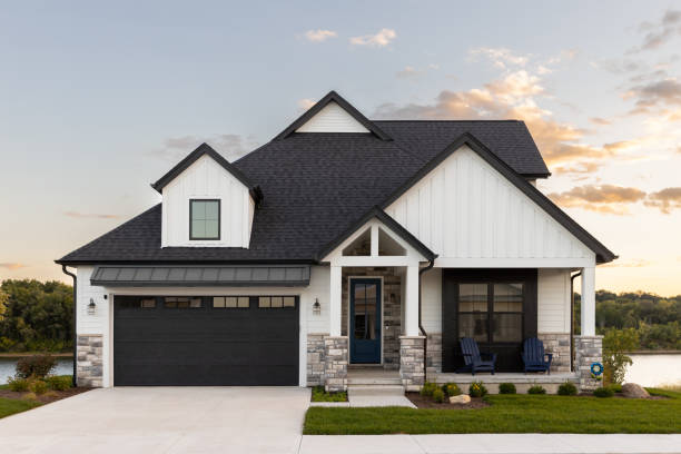 Best Commercial Roofing Services  in Louisiana, MO